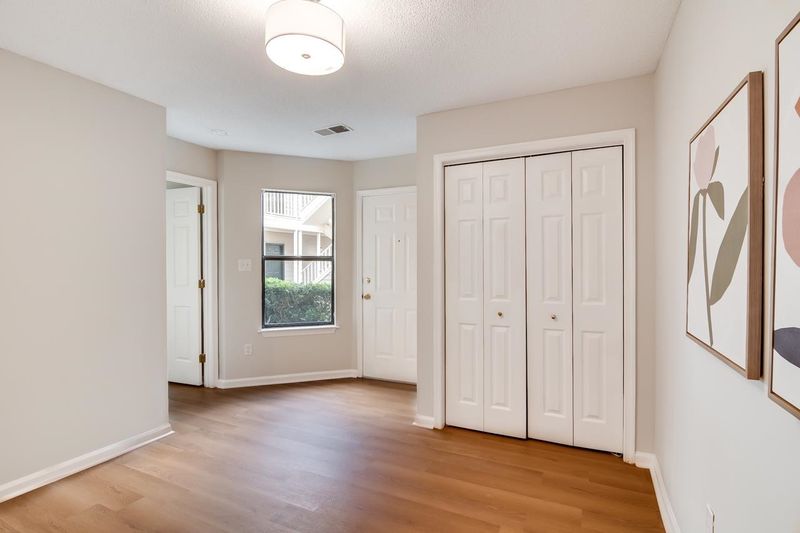 600 Audubon Lake Dr #1B-11, Durham, NC 27713