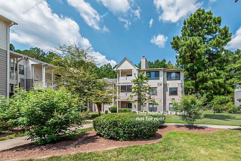 600 Audubon Lake Dr #2C22, Durham, NC 27713