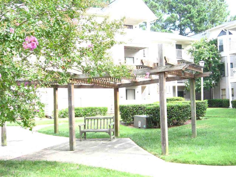 600 Audubon Lake Dr #3A34, Durham, NC 27713