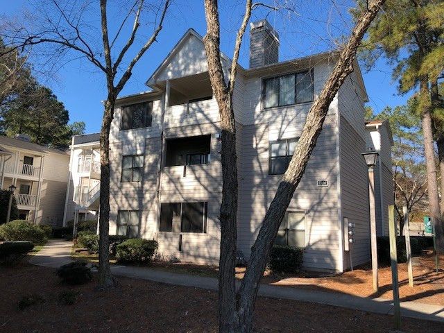 600 Audubon Lake Dr #8B21, Durham, NC 27713