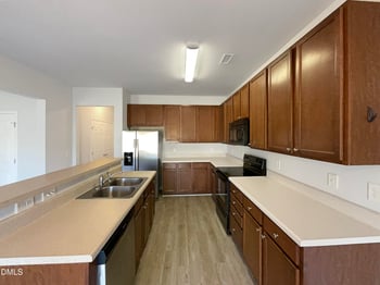 600 Britton Ct, Sanford, NC 27330