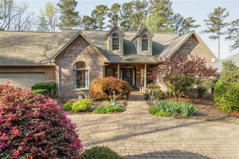 600 Cashmere Ct, Sanford, NC 27332