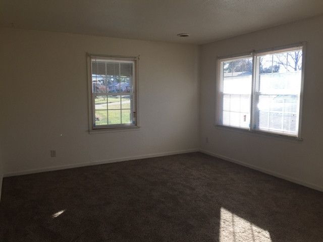 600 Clayton Rd, Durham, NC 27703