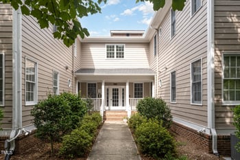 600 Copperline Dr #103, Chapel Hill, NC 27516