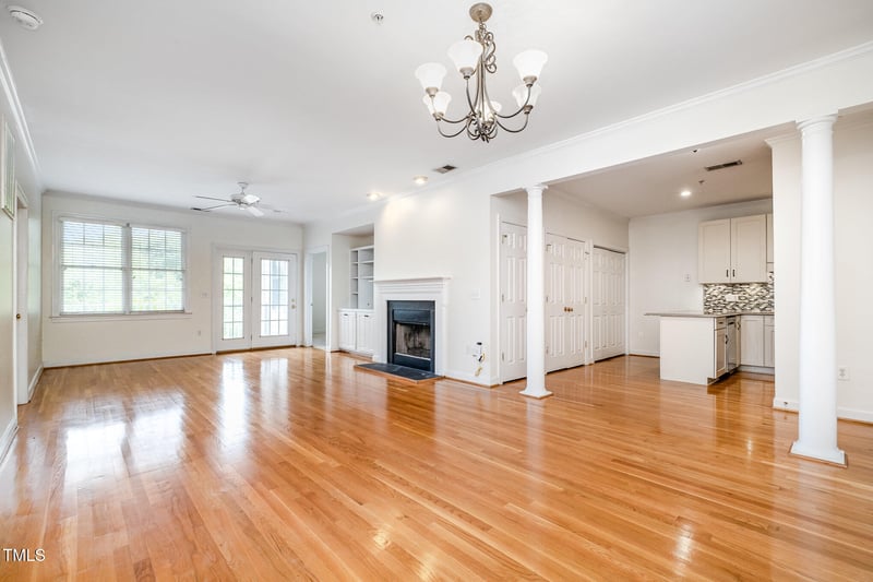 600 Copperline Dr #103, Chapel Hill, NC 27516