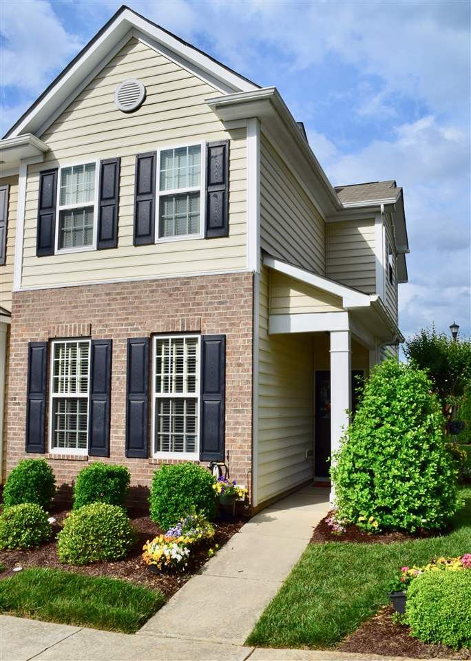 600 Cupola Dr, Raleigh, NC 27603