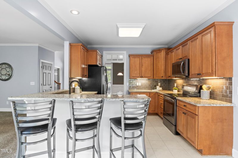 600 Deacon Ridge St, Wake Forest, NC 27587