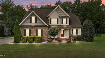 600 Far Post Dr, Fuquay Varina, NC 27526