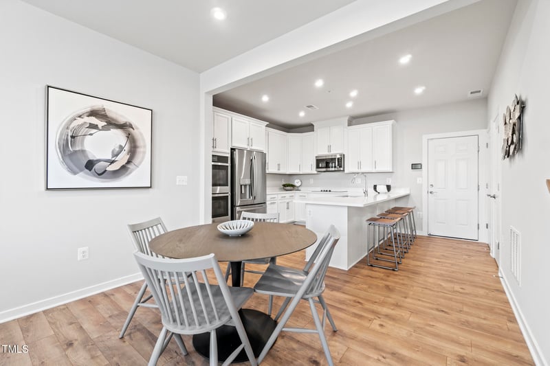 600 Hedrick Ridge Rd #104, Cary, NC 27519