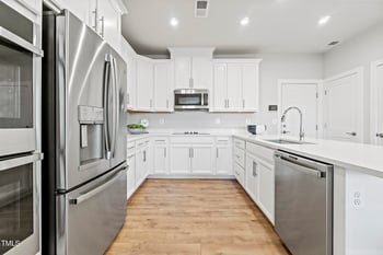 600 Hedrick Ridge Rd #108, Cary, NC 27519