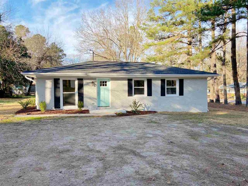 600 Hillcrest Ct, Wendell, NC 27591