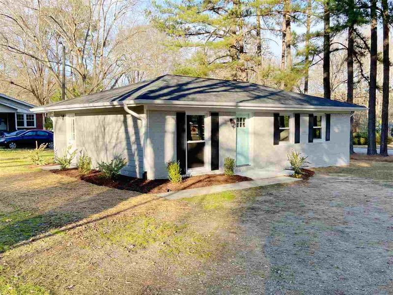 600 Hillcrest Ct, Wendell, NC 27591