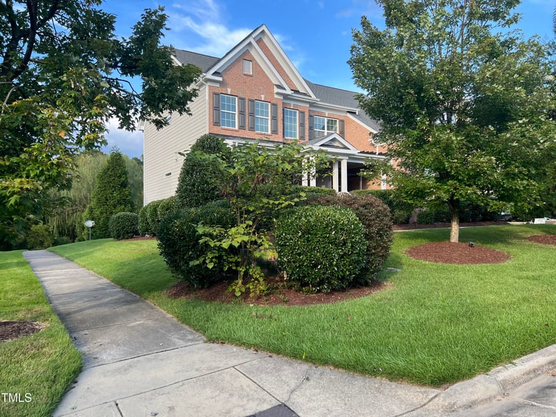 600 Ivyshaw Rd, Cary, NC 27519