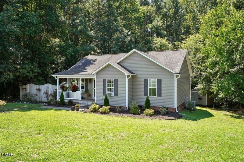 600 Lockwood Dr, Clayton, NC 27527