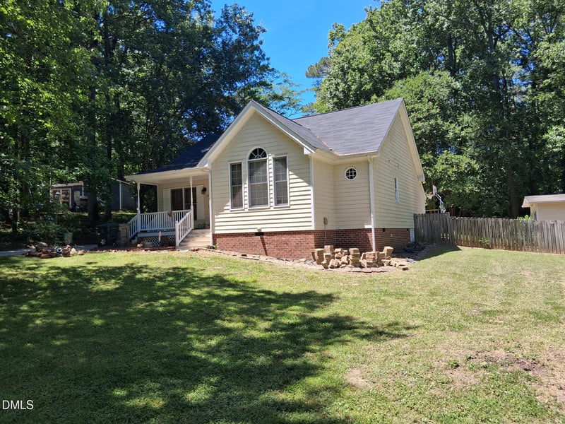 600 Maxwell Dr, Raleigh, NC 27603
