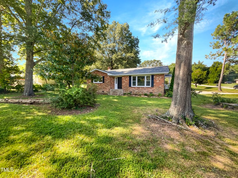 600 Proctor St, Zebulon, NC 27597