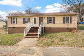 600 Sherrybrook Dr, Raleigh, NC 27610