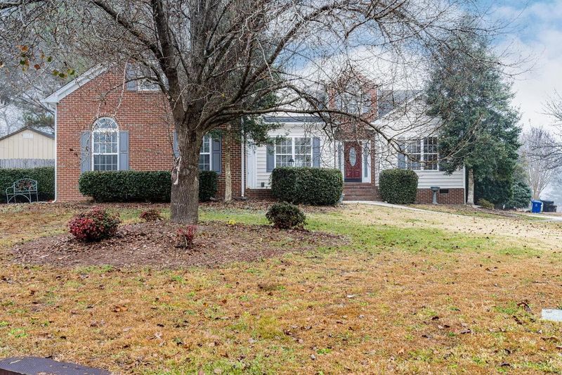 600 Three Meadows Rd, Fuquay Varina, NC 27526