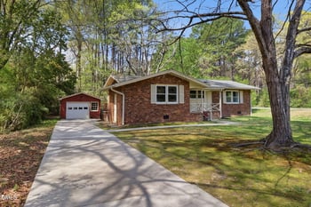 600 Tinkerbell Rd, Chapel Hill, NC 27517