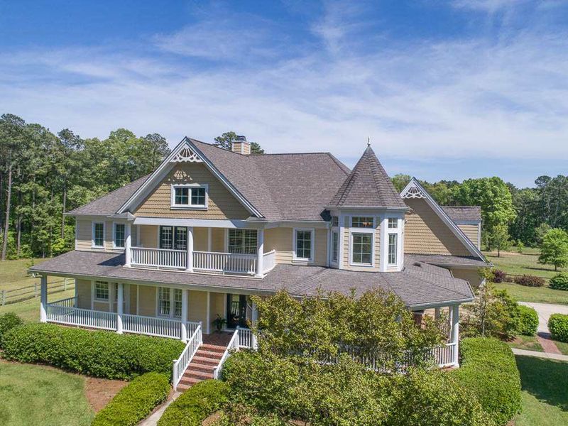 600 Willowbend Dr, Chapel Hill, NC 27517