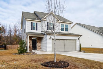 600 Yulee Dr, Zebulon, NC 27597