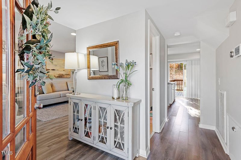 6000 Clare Ct, Raleigh, NC 27609