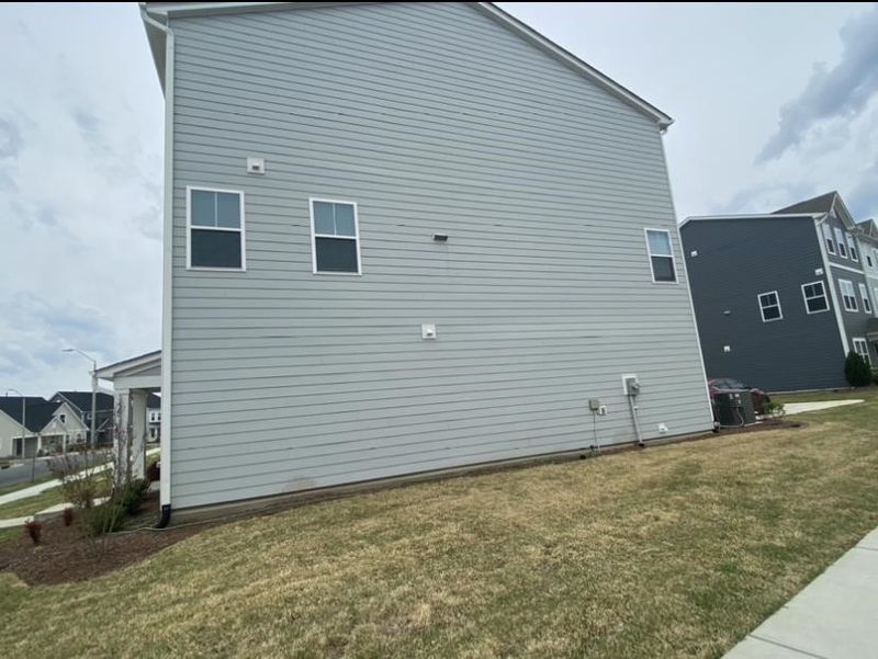 6000 Giddings St, Raleigh, NC 27616