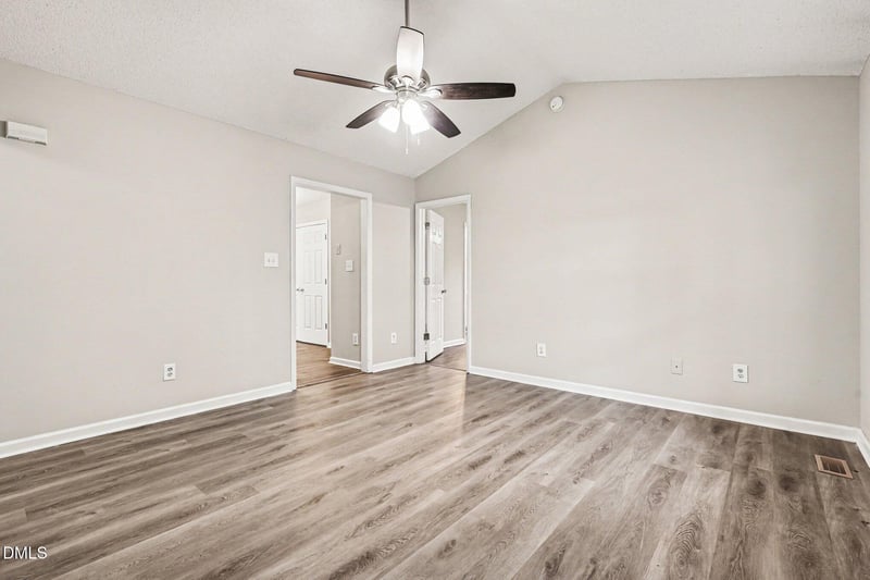 6000 Presentation St, Knightdale, NC 27545