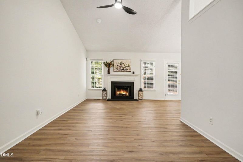6000 Westborough Dr, Raleigh, NC 27612