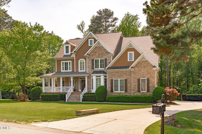 6001 Drumquin Dr, Raleigh, NC 27614