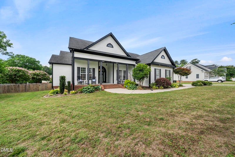 6001 Glennevis Ln, Wendell, NC 27591