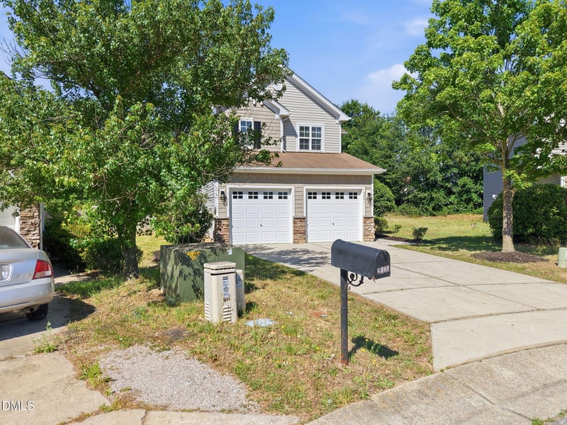 6001 Namozine Ct, Raleigh, NC 27610