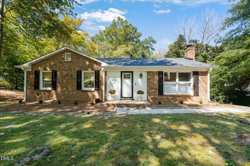 6001 Whittier Dr, Raleigh, NC 27609