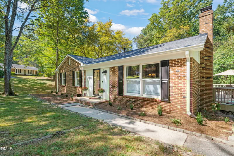 6001 Whittier Dr, Raleigh, NC 27609