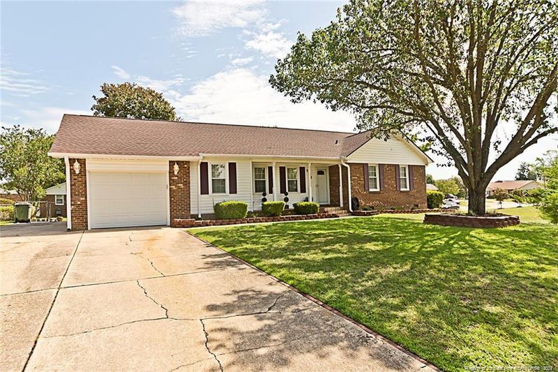 6002 Bundy Ct, Fayetteville, NC 28314