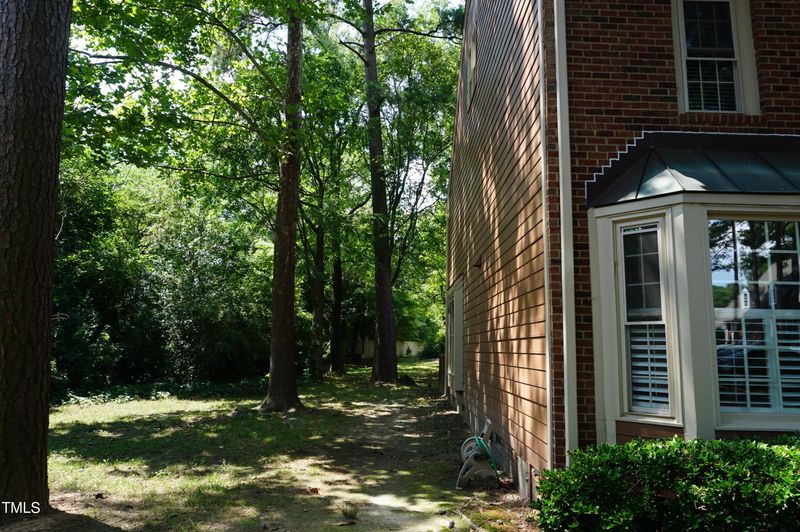 6002 Cobridge Sq, Raleigh, NC 27609