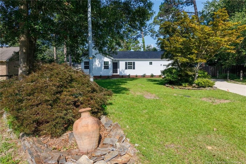 6003 Savannah Cir, Hope Mills, NC 28348