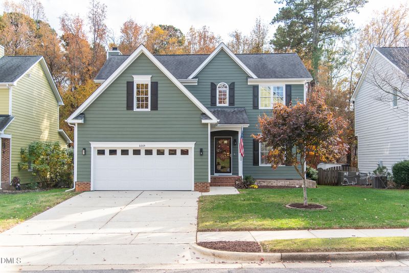 6004 Eaglesfield Dr, Raleigh, NC 27613