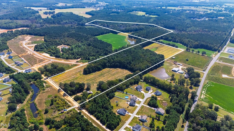 6004 Pete Fish Rd, Willow Springs, NC 27592