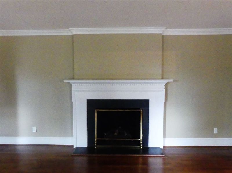 6004 Winthrop Dr, Raleigh, NC 27612