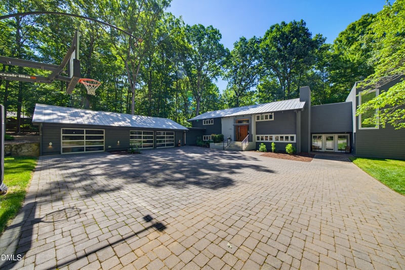 6005 Canadero Dr, Raleigh, NC 27612