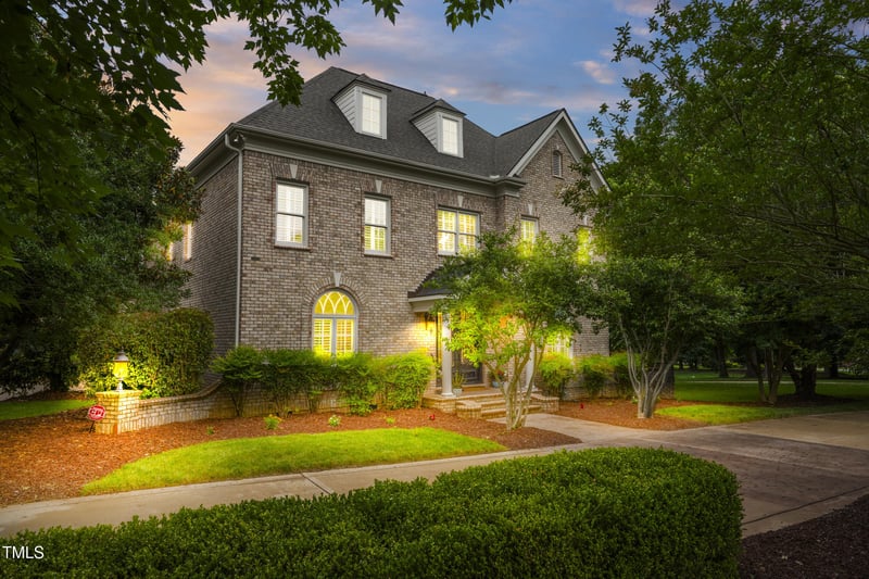 6005 Carlyle Dr, Raleigh, NC 27614
