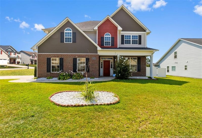 6005 Crown Ridge Ct, Fayetteville, NC 28314