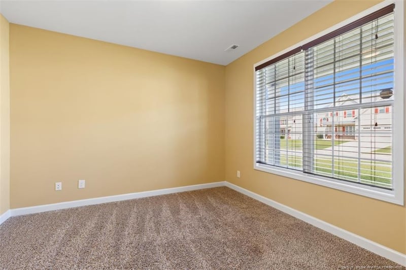 6005 Crown Ridge Ct, Fayetteville, NC 28314