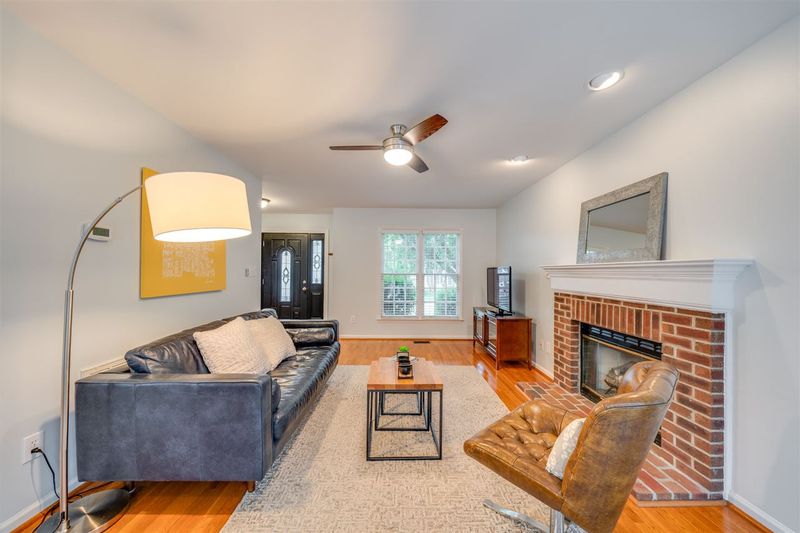 6005 Forest Ridge Dr, Durham, NC 27713