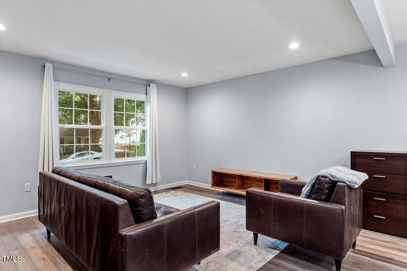 6005 Woodstock Dr, Raleigh, NC 27609