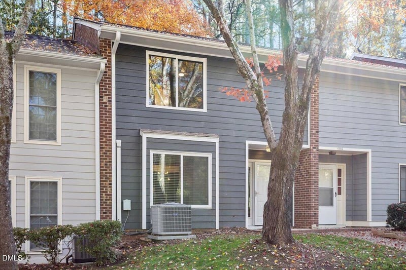 6006 Dixon Dr, Raleigh, NC 27609