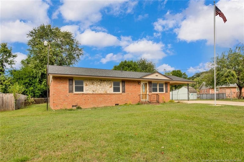 6006 Elstree Pl, Fayetteville, NC 28314