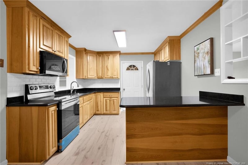 6006 Elstree Pl, Fayetteville, NC 28314