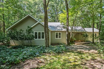 6006 Meadow Run Ct, Chapel Hill, NC 27516